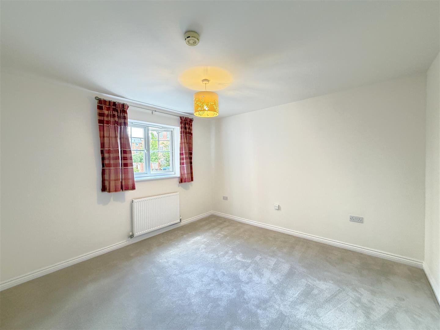 Turberville Place, Off Ansells Way, Central Warwick (Nr Sainburys & Race Course) 12